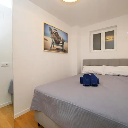 Sirena By Interhome *